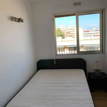 Lejlighed T2 - Au Calme - Vue Mer - 3 Min A Pied De La Plage Antibes