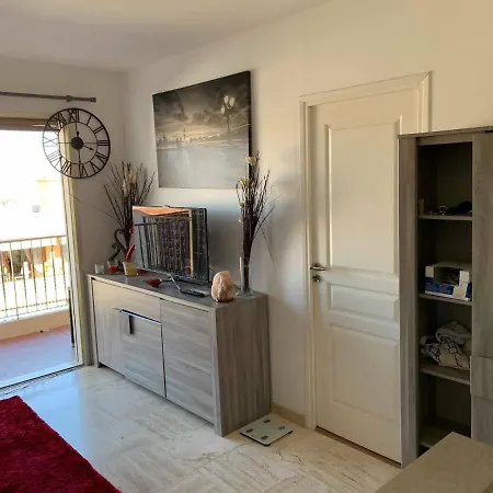 Lejlighed T2 - Au Calme - Vue Mer - 3 Min A Pied De La Plage Antibes