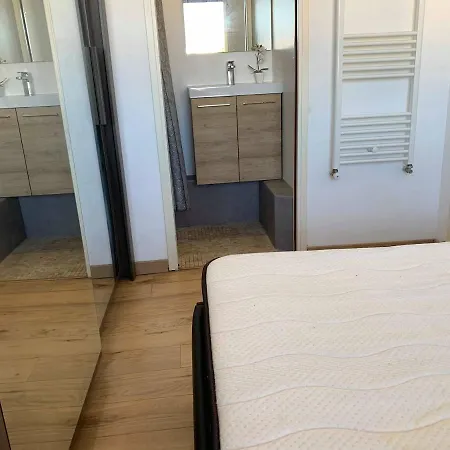 Lejlighed T2 - Au Calme - Vue Mer - 3 Min A Pied De La Plage Antibes